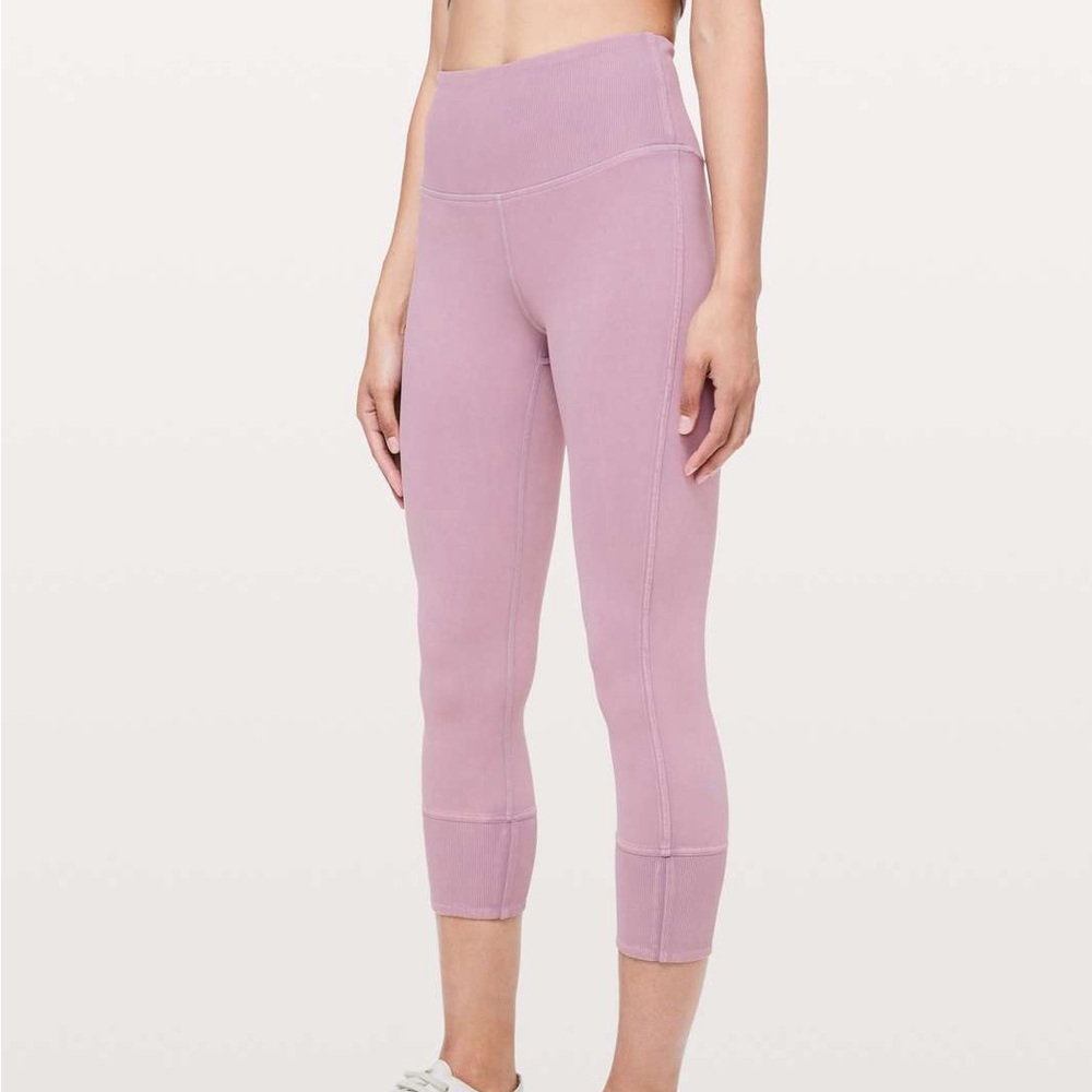 Lululemon ribbed cropped legging mauve